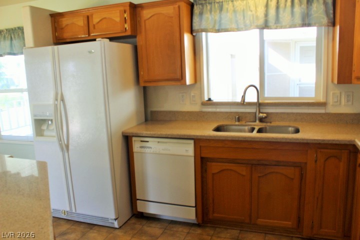 361 West Inverness Avenue Property Photo 8