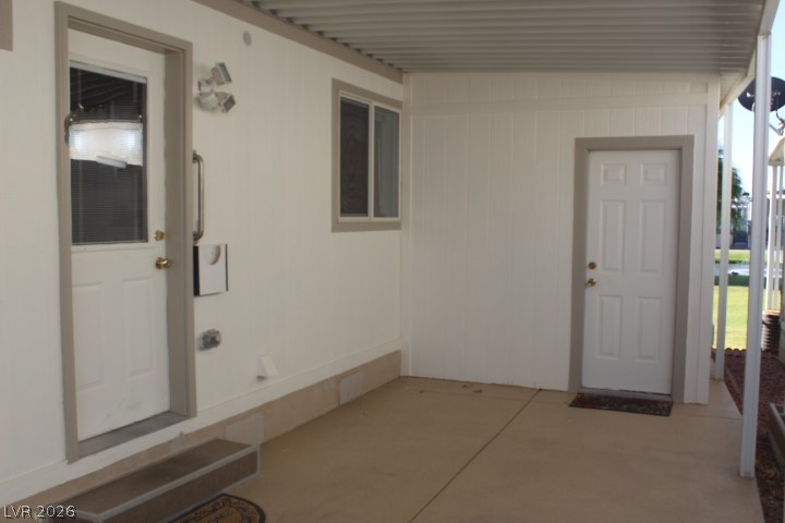 361 West Inverness Avenue Property Photo 14