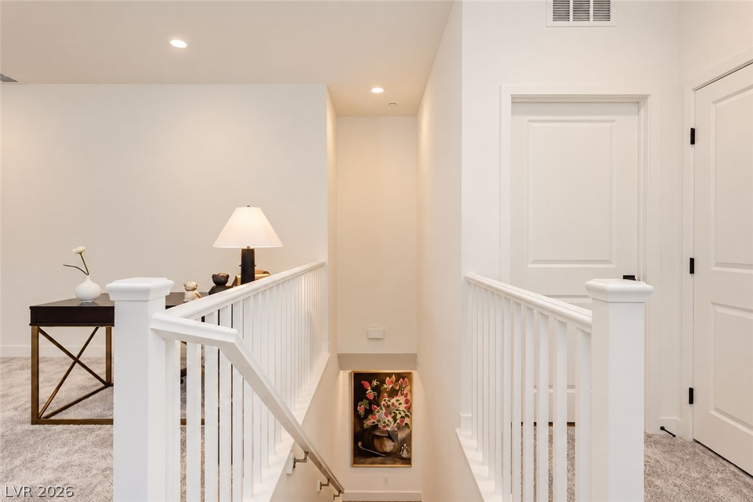 1618 Crested Eagle Street Property Photo 13