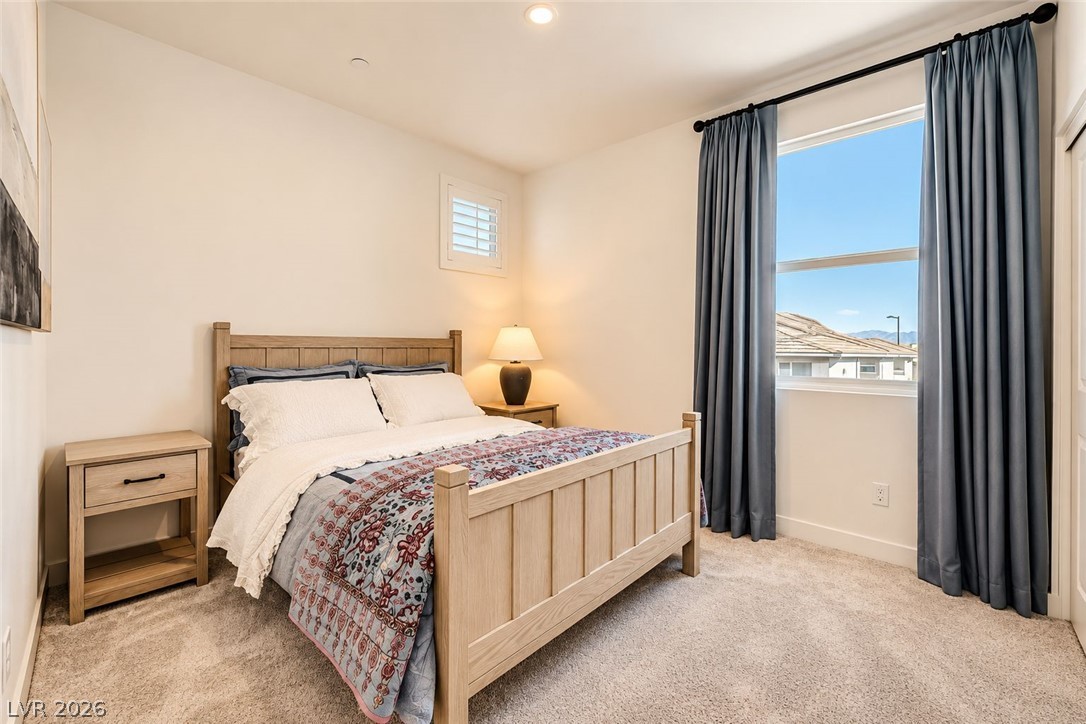 1618 Crested Eagle Street Property Photo 25