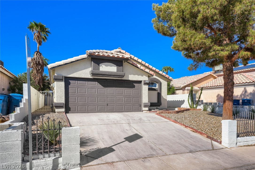 5736 Baffy Circle Property Photo 2