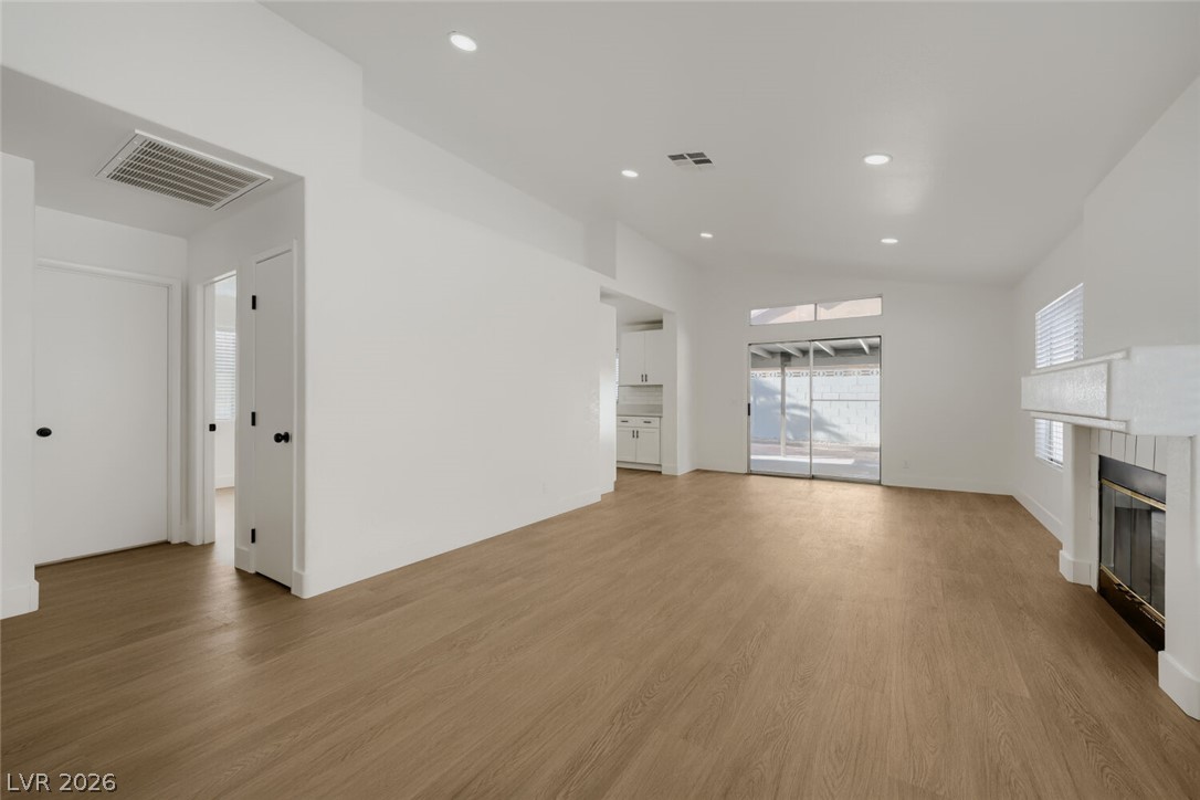 5736 Baffy Circle Property Photo 7