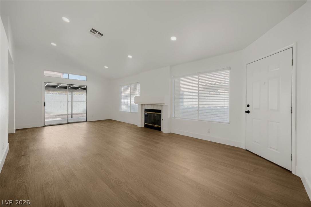 5736 Baffy Circle Property Photo 9