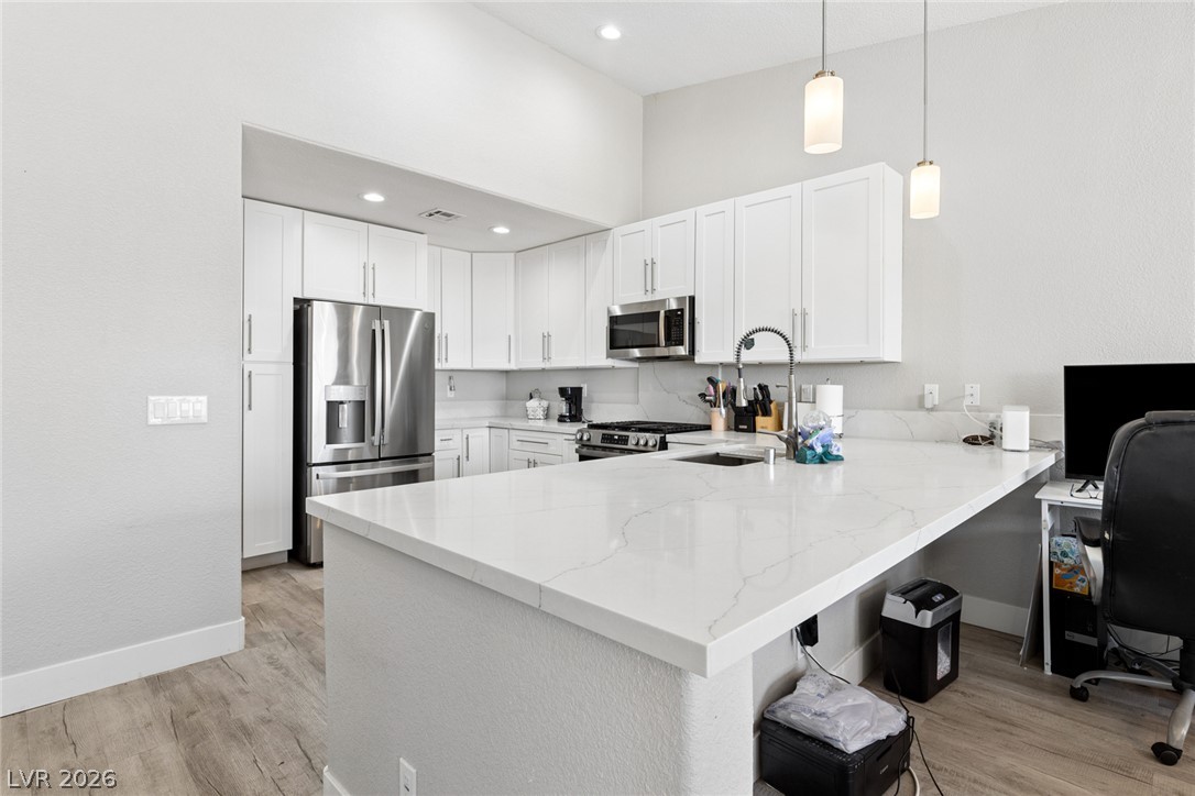 918 Ambusher Street Property Photo 12