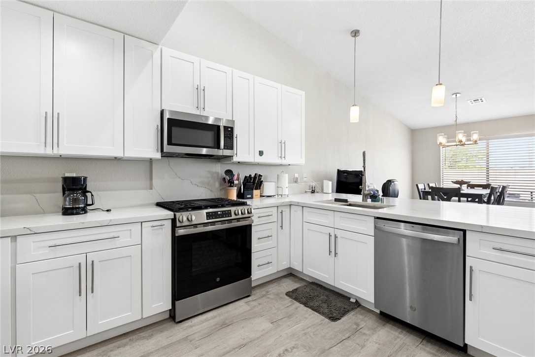 918 Ambusher Street Property Photo 17