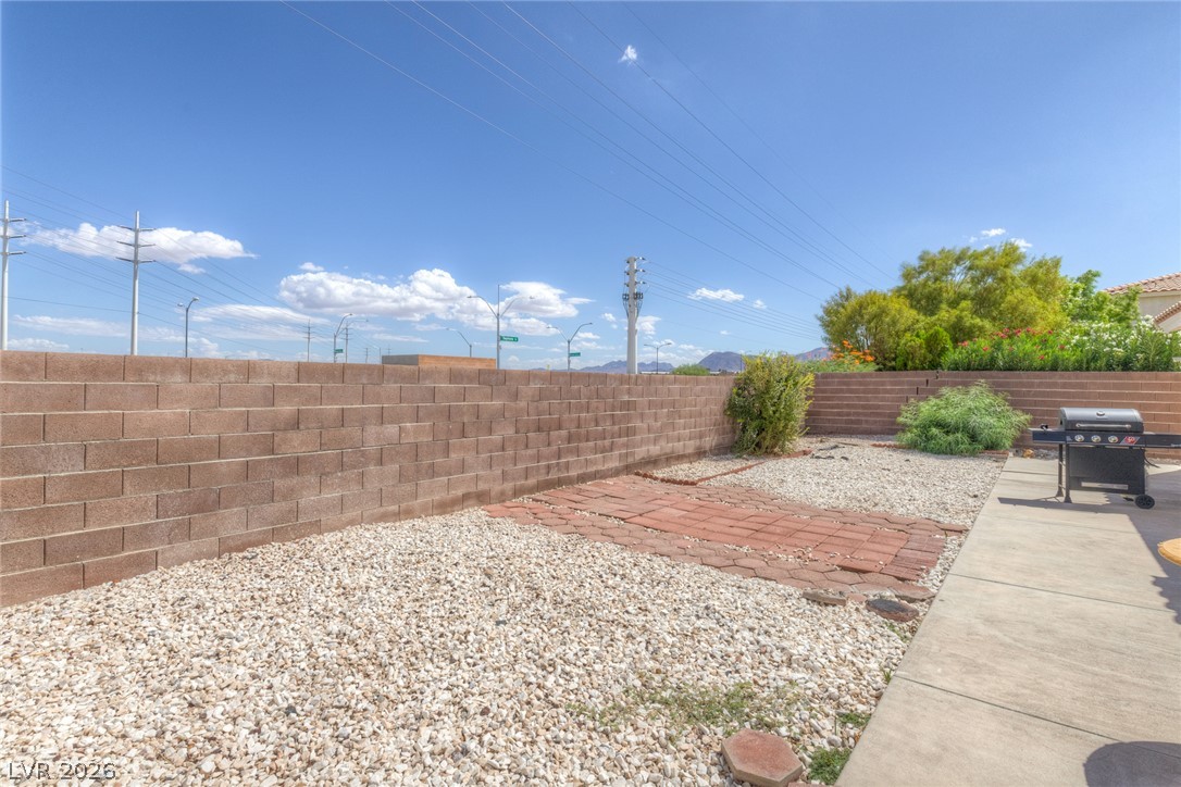 918 Ambusher Street Property Photo 27