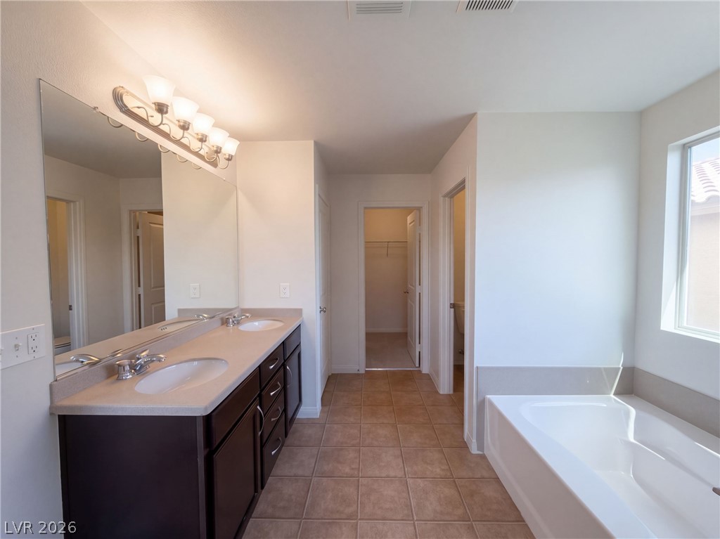 9249 Wild Stampede Avenue Property Photo 21