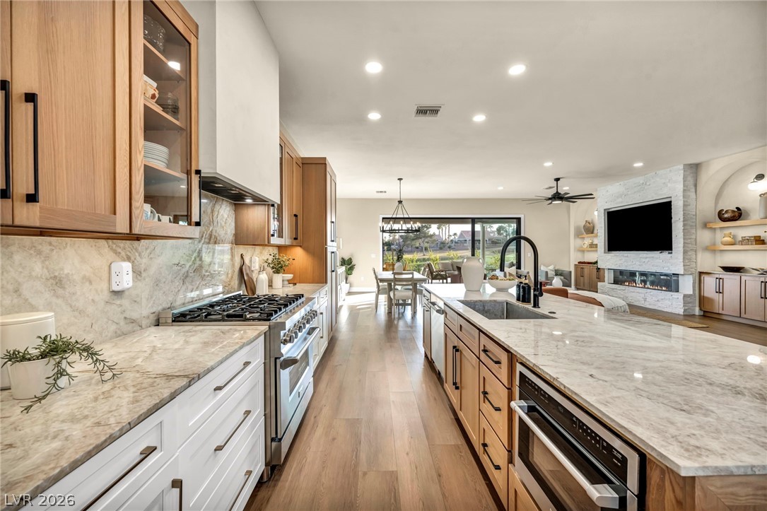 9917 Villa Ridge Drive Property Photo 12