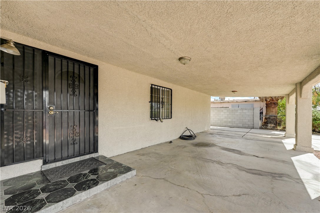 1716 Belmont Street Property Photo 5