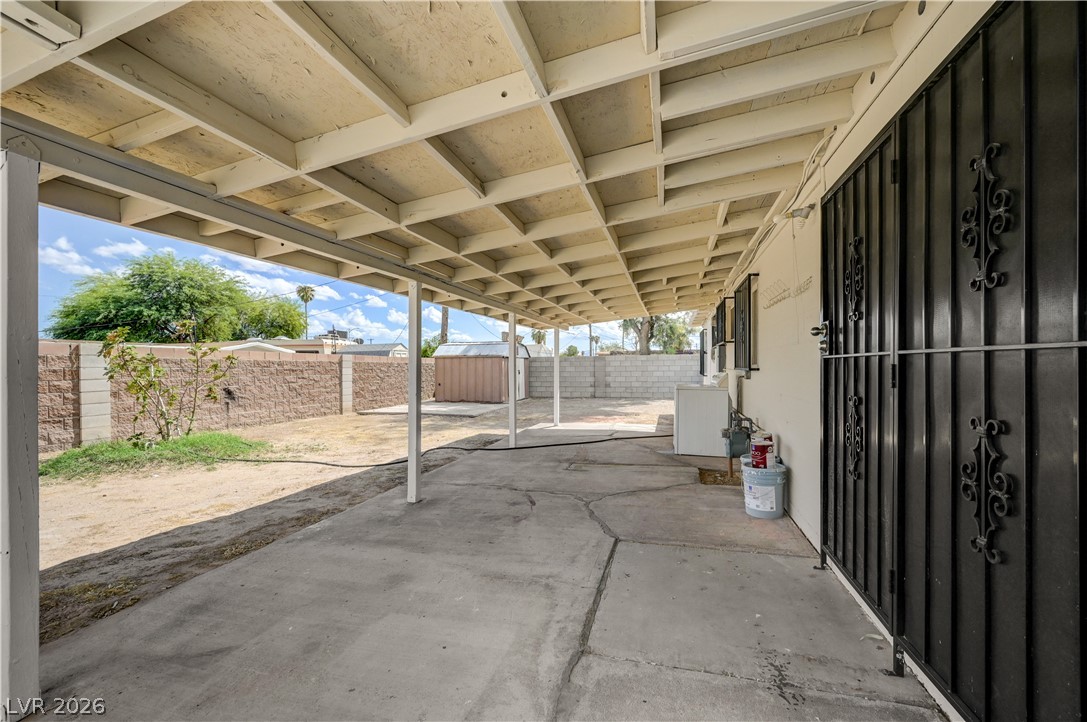 1716 Belmont Street Property Photo 23