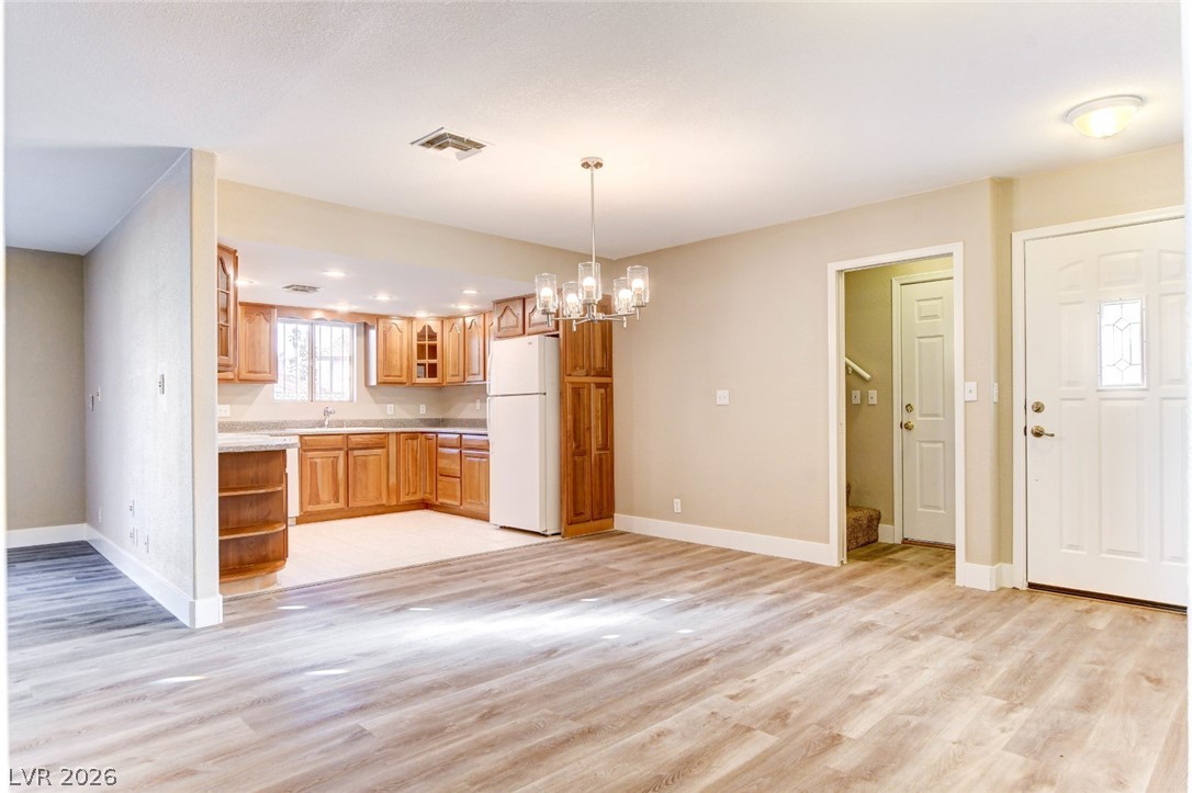 3358 Horizon Street Property Photo 5