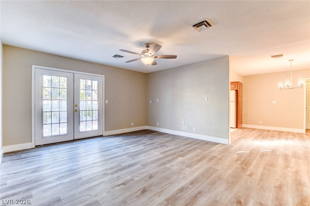 3358 Horizon Street Property Photo 11