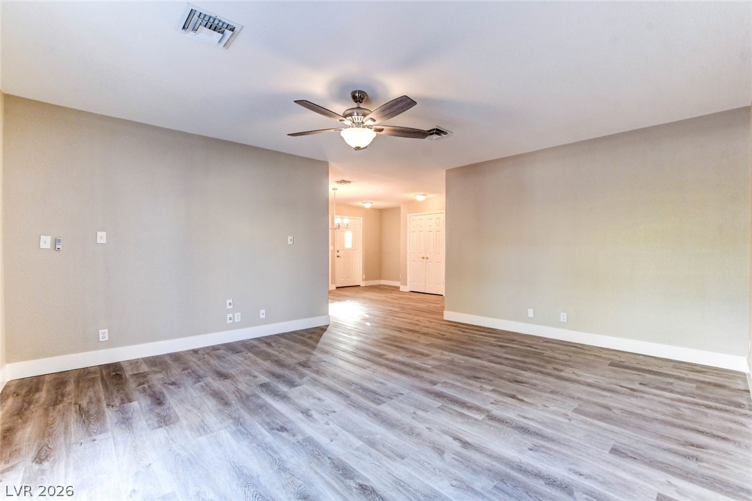 3358 Horizon Street Property Photo 12