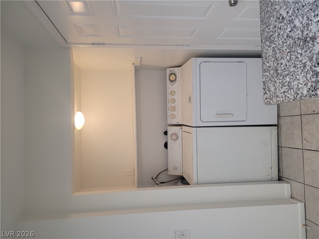 2820129 Property Photo 13