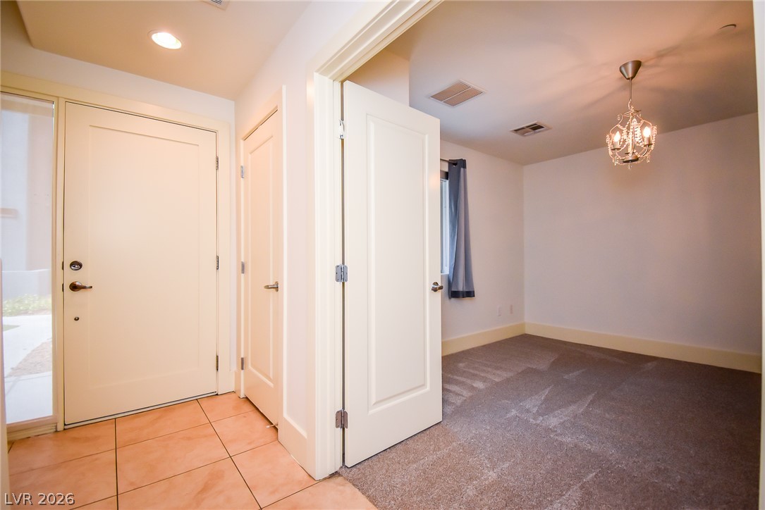 9050 West Tropicana Avenue 1129 Property Photo 16