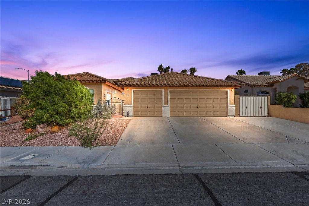 120 Ringlore Drive Property Photo 1