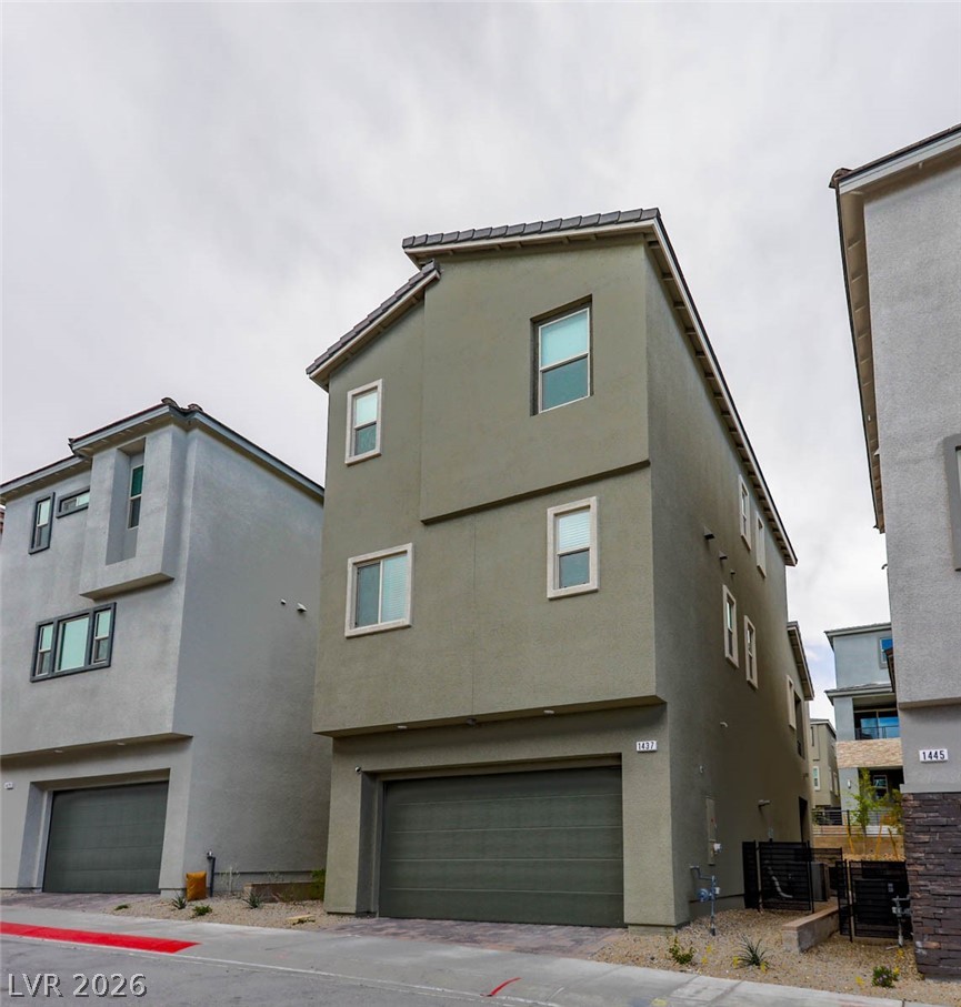 1437 Whistling Kite Street Property Photo 6
