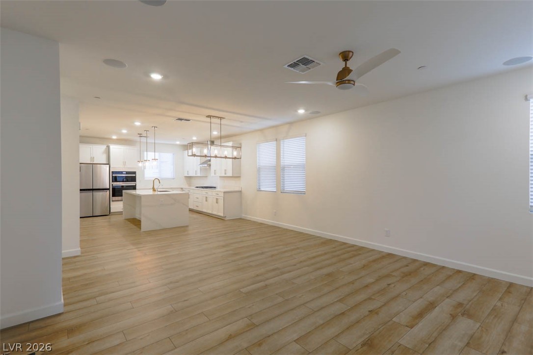1437 Whistling Kite Street Property Photo 13