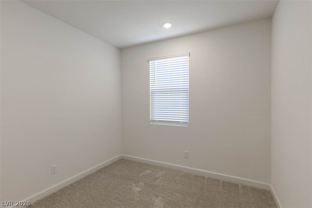 1437 Whistling Kite Street Property Photo 28