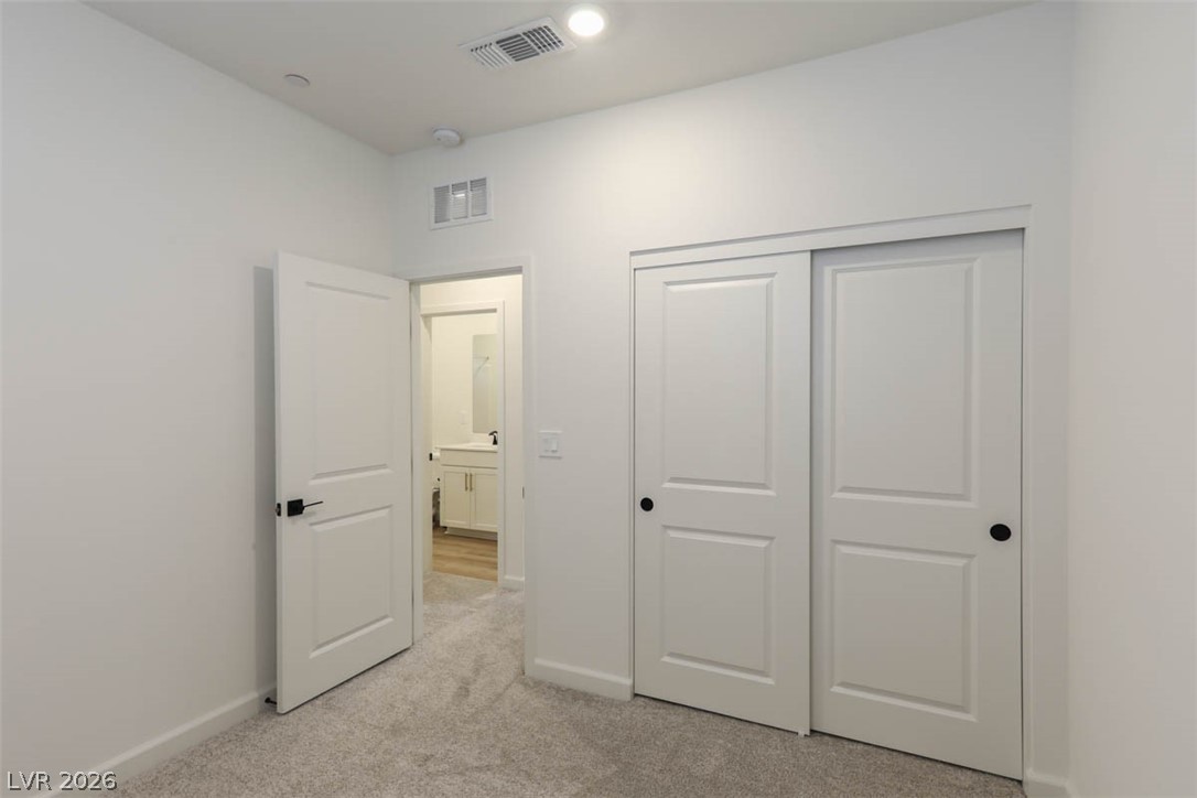 1437 Whistling Kite Street Property Photo 29