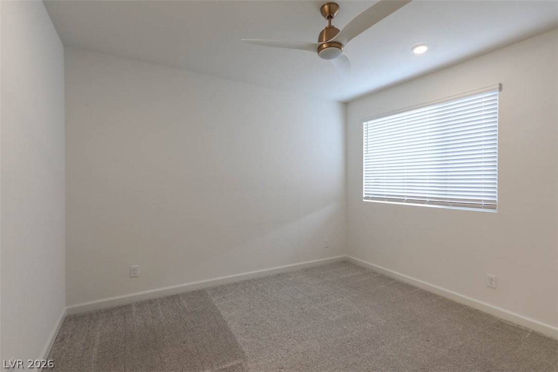 1437 Whistling Kite Street Property Photo 33
