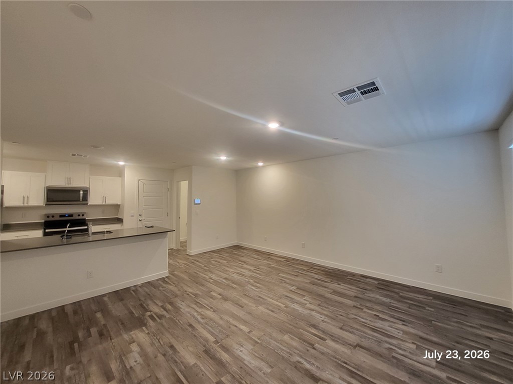 9832 Maple Pass Avenue Property Photo 2
