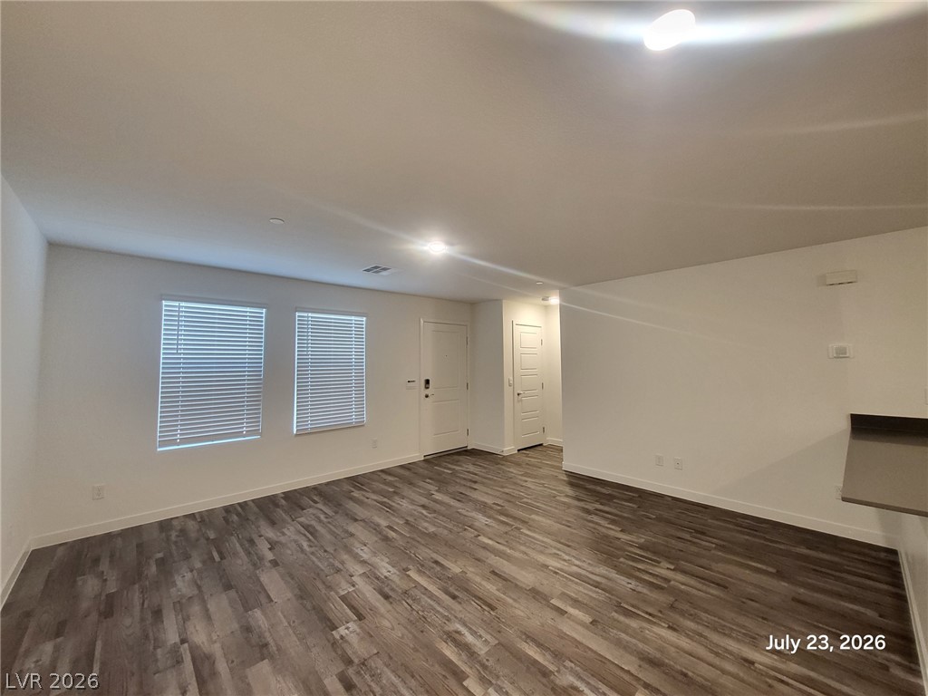 9832 Maple Pass Avenue Property Photo 3