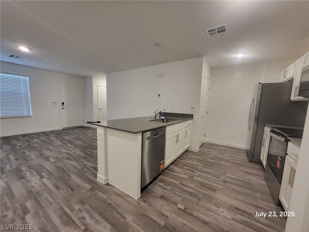 9832 Maple Pass Avenue Property Photo 5