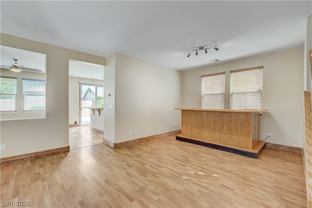 912 Purdy Lodge Street Property Photo 12