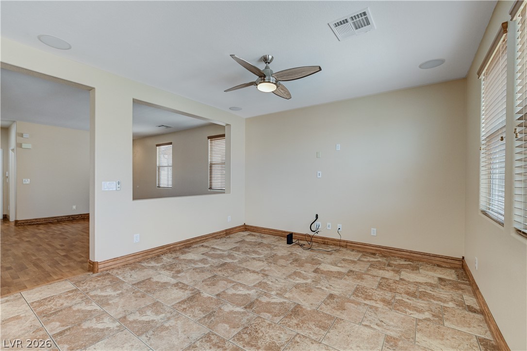 912 Purdy Lodge Street Property Photo 19