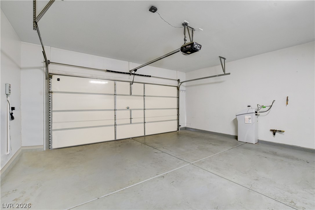 912 Purdy Lodge Street Property Photo 30