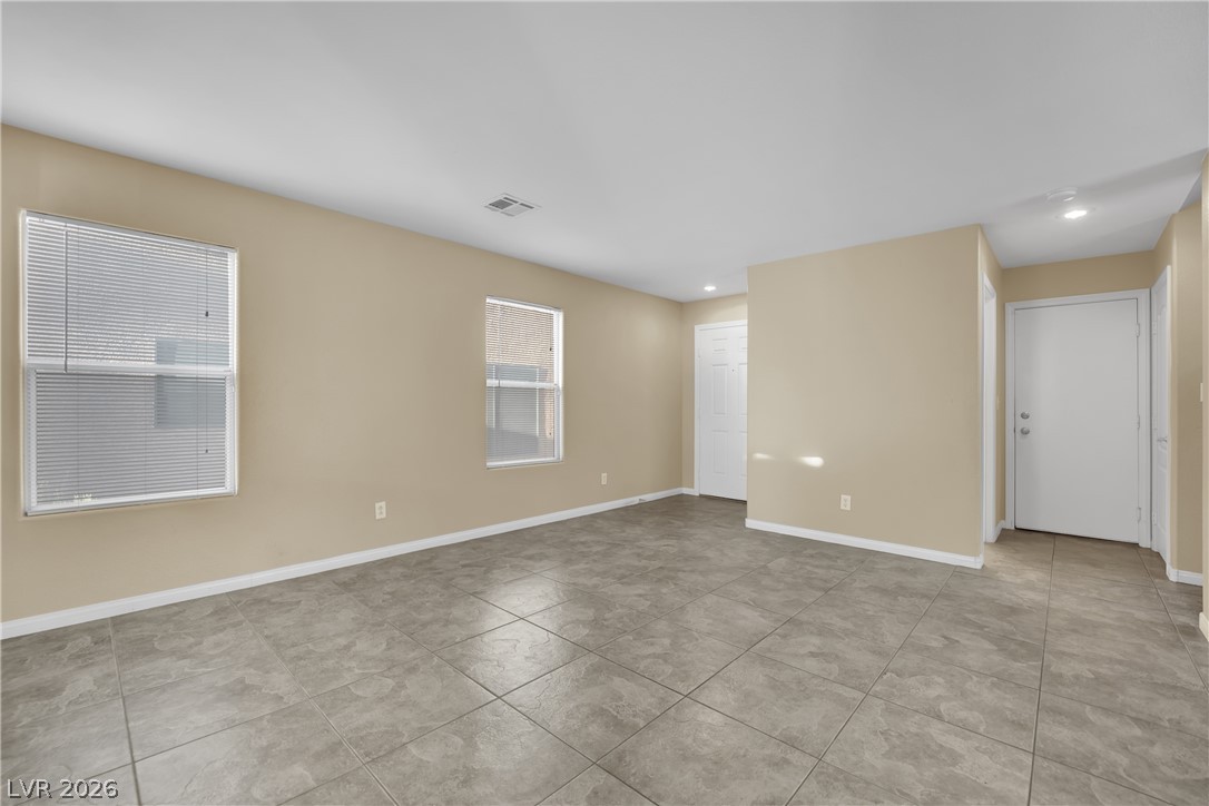 9965 Lorian Street Property Photo 5