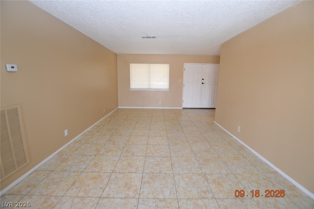 617 Vincent Way Property Photo 7