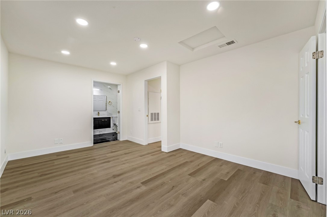 2200 South Fort Apache Road 2073 Property Photo 13