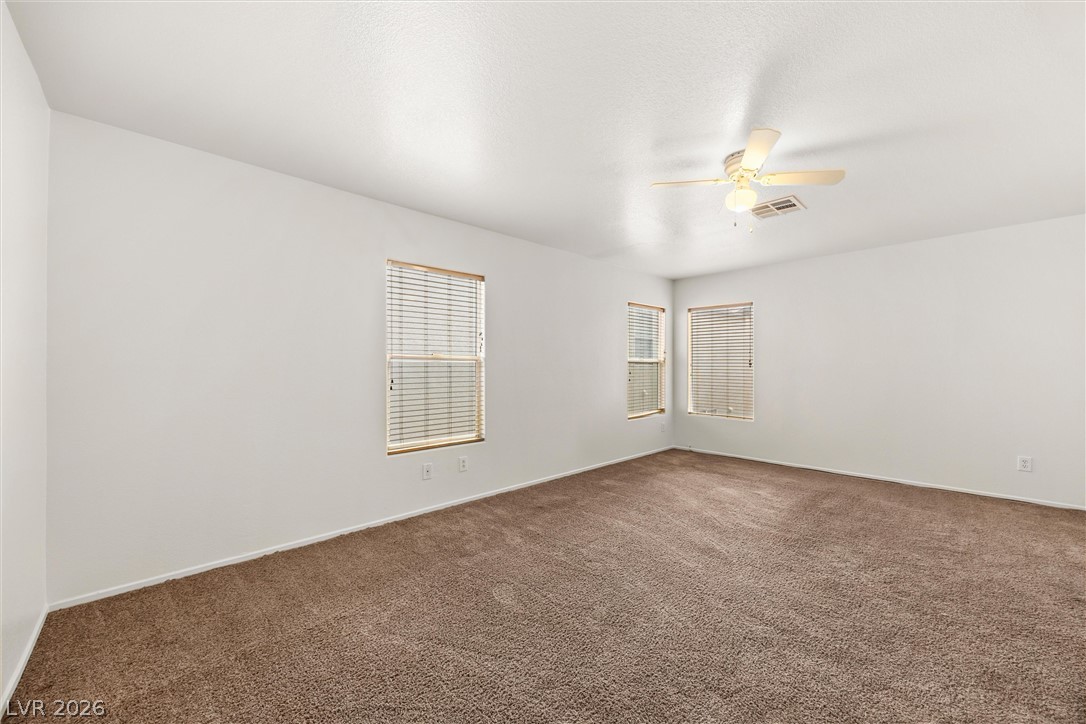 1194 Golden Apple Street Property Photo 13
