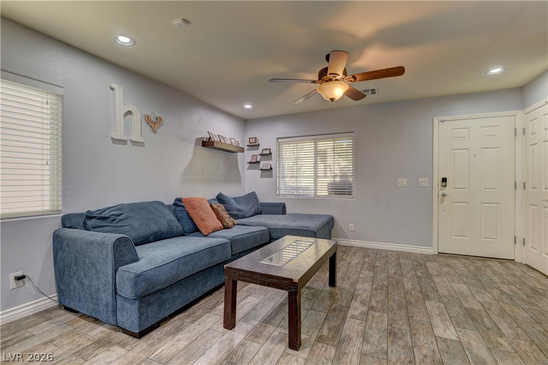 7633 Interlace Street Property Photo 5
