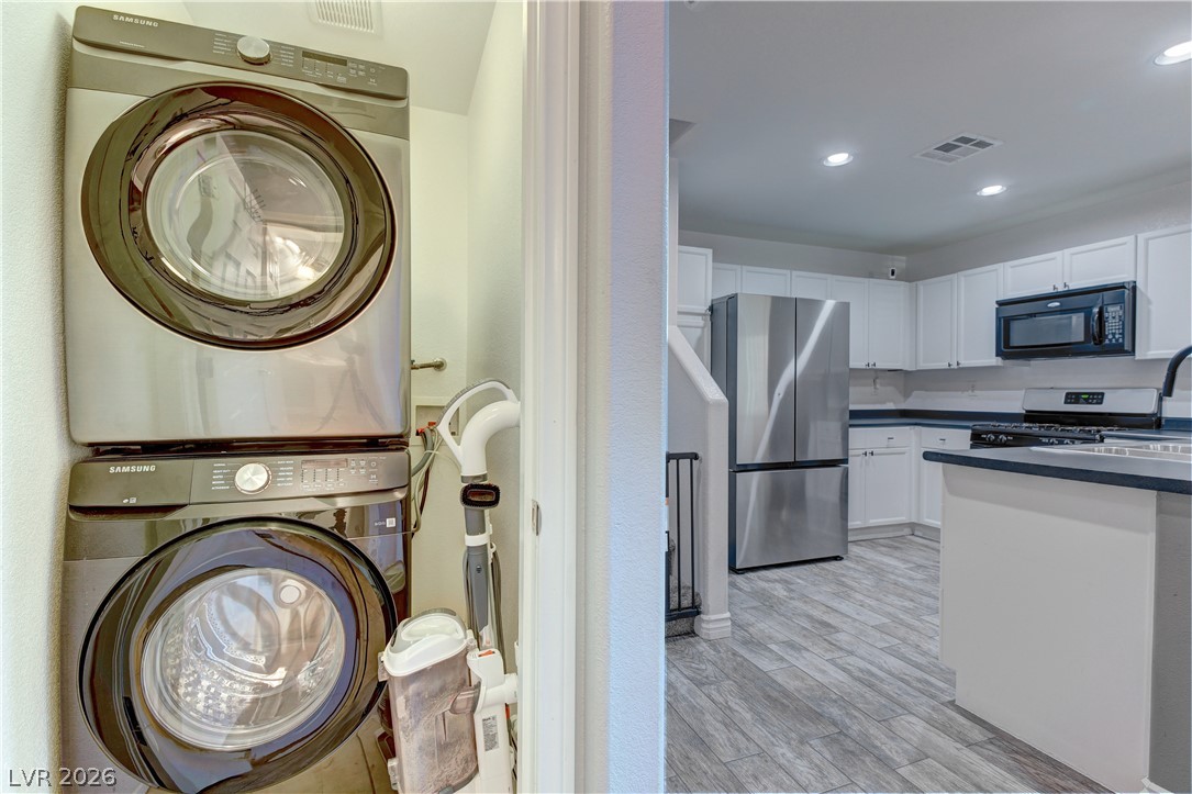 7633 Interlace Street Property Photo 11