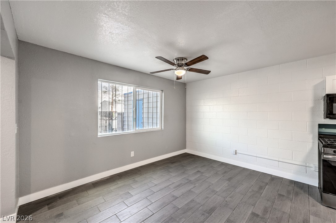 714 East Nelson Avenue F Property Photo 6