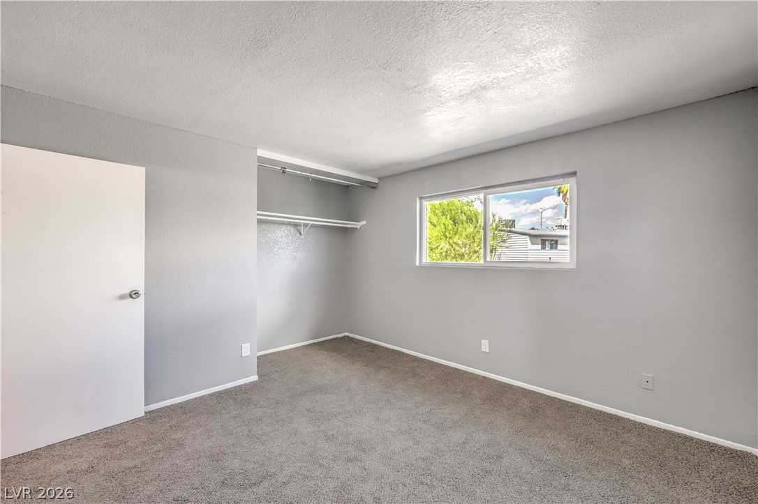 714 East Nelson Avenue F Property Photo 17