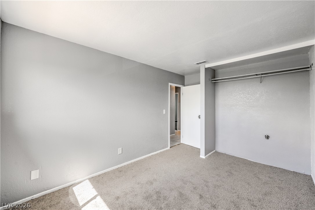 714 East Nelson Avenue F Property Photo 19