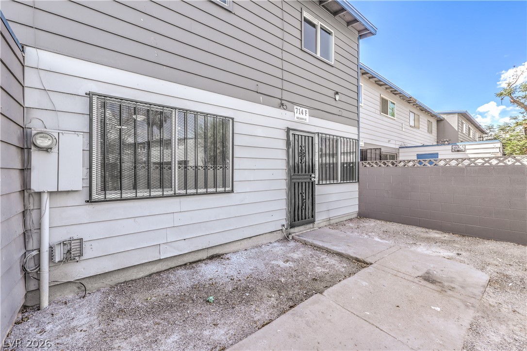 714 East Nelson Avenue F Property Photo 25
