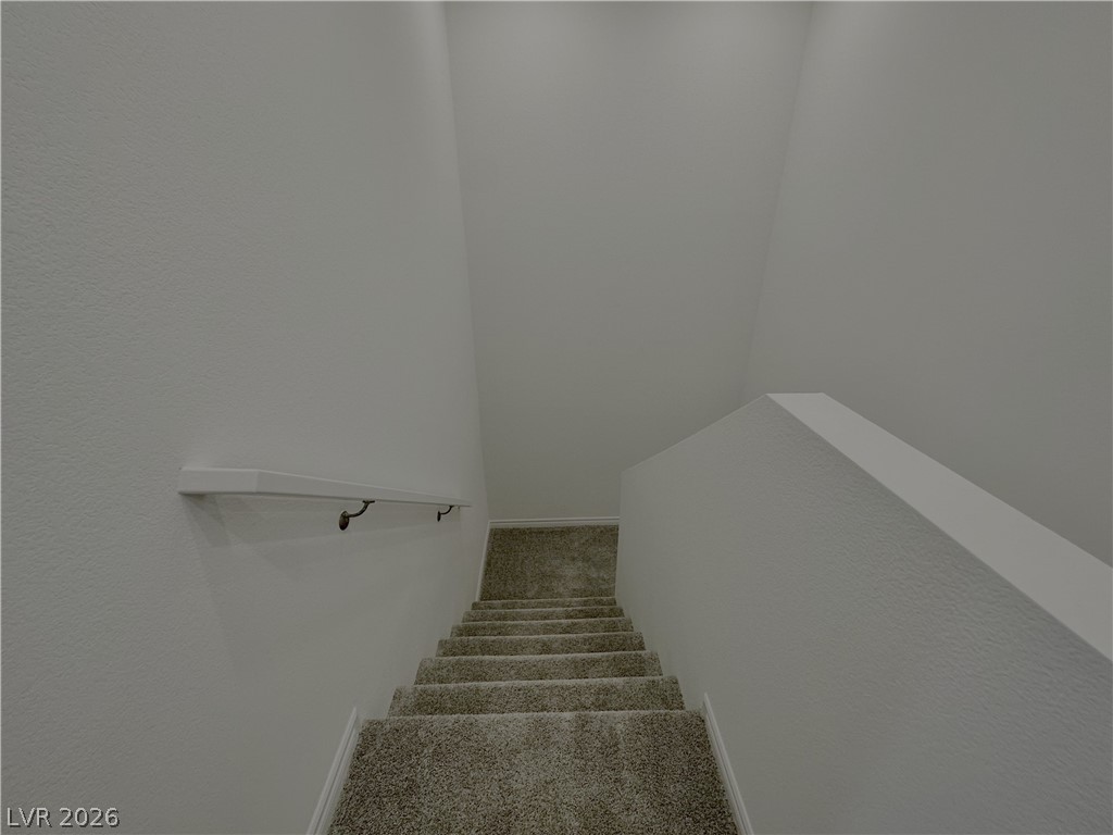 333 Laurel Peak Drive Property Photo 5
