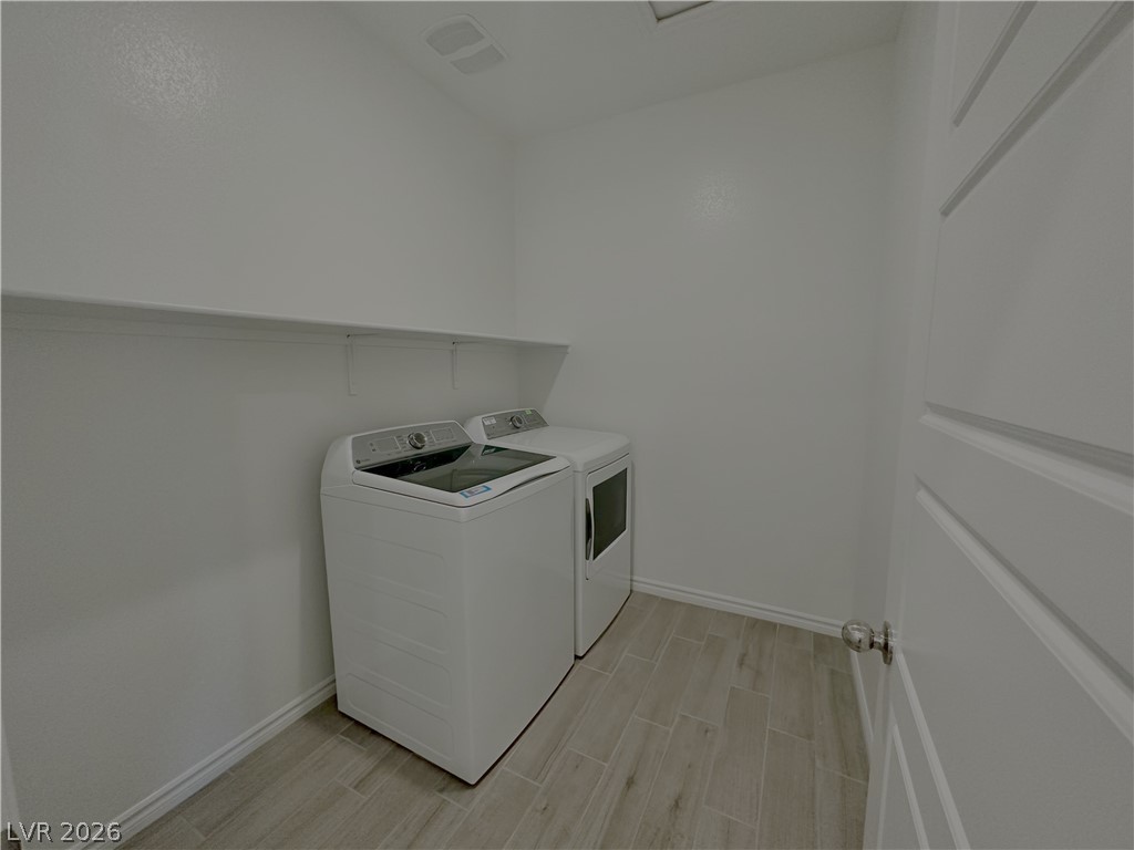 333 Laurel Peak Drive Property Photo 8