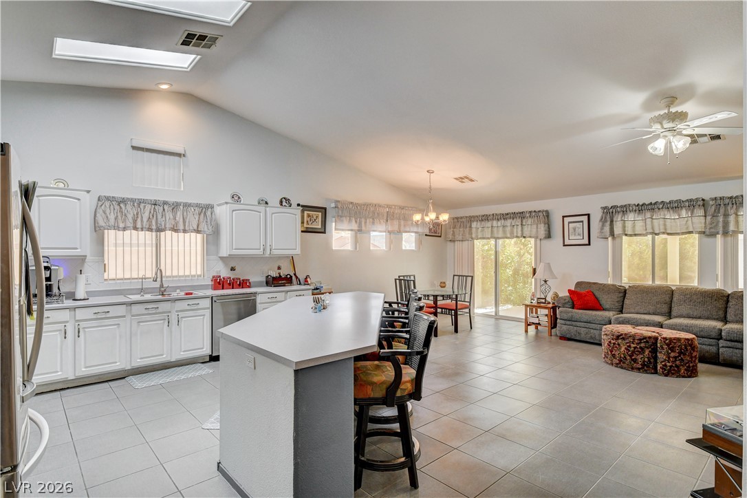 5105 Mantua Court Property Photo 14