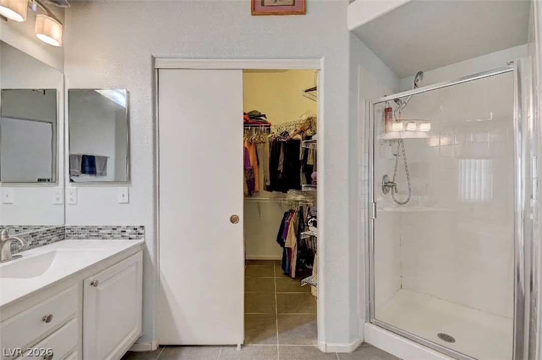 5105 Mantua Court Property Photo 19