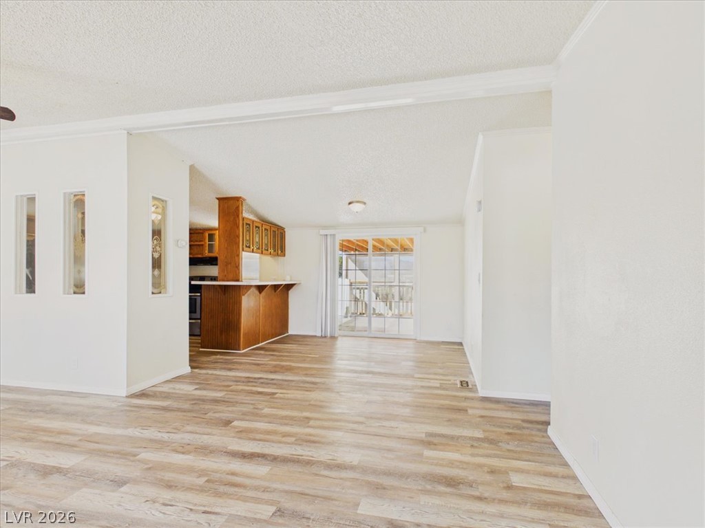 6720 Conestoga Parkway Property Photo 8