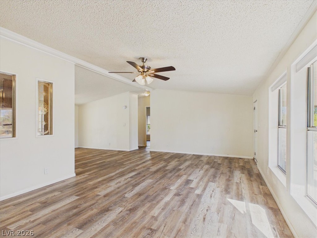 6720 Conestoga Parkway Property Photo 11