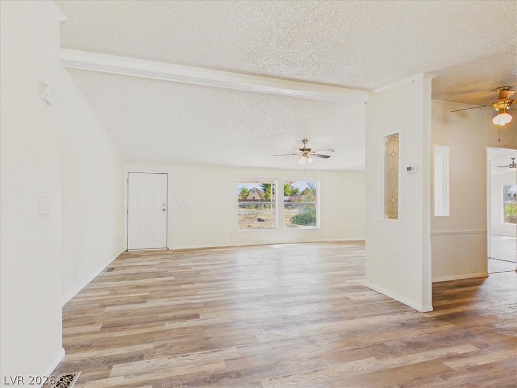 6720 Conestoga Parkway Property Photo 17