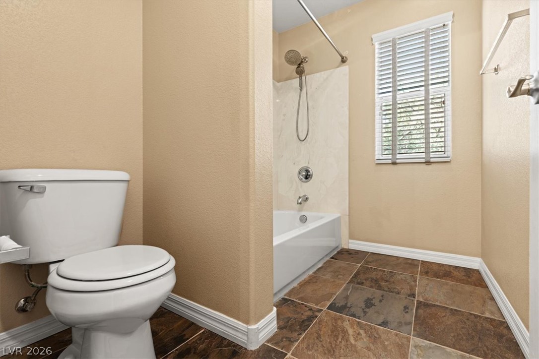 12204 Capilla Real Avenue Property Photo 25