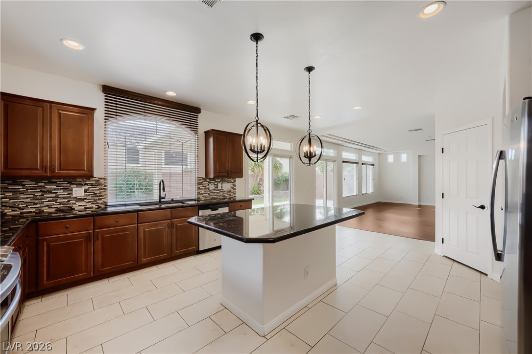 9728 Golden Thread Court Property Photo 9